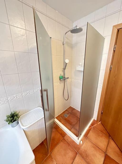 Spacious And Family Friendly Apartment In Reykjavík Exterior photo